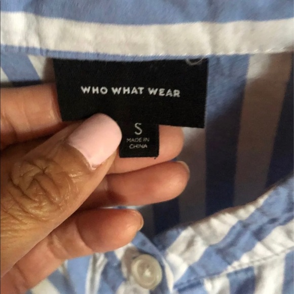 Who What Wear Blue Striped Button down Ruffle Top - Picture 4 of 5